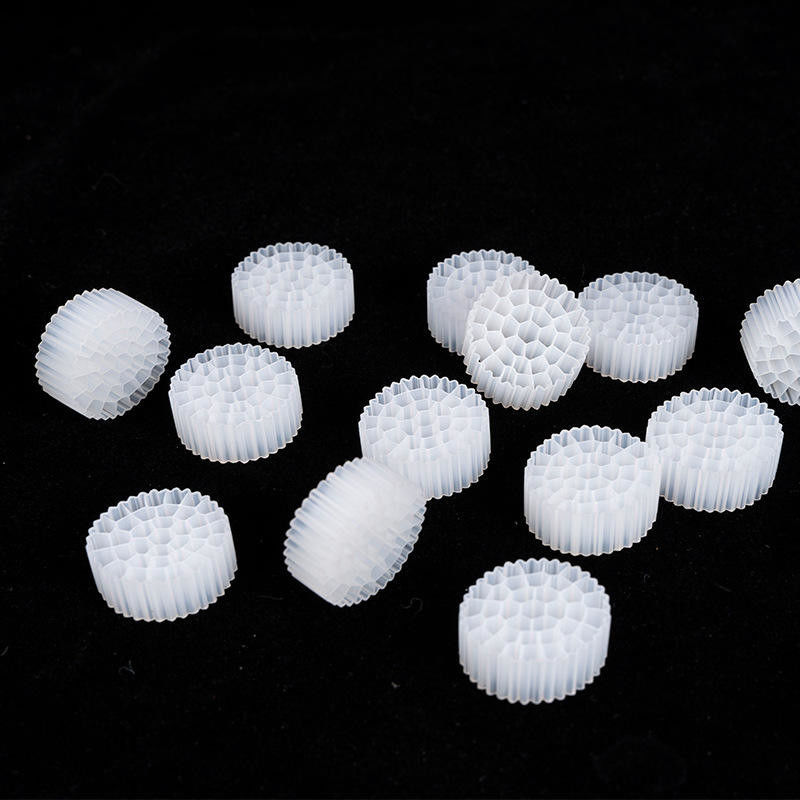 Biofilm Active Carrier Suspended Floating Bio Mbbr Filler Media được sử dụng trong gói giường chất lỏng